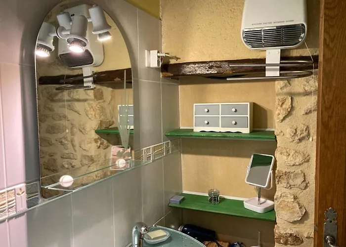 Dom wakacyjny La Cadette Charmante Maison En Pierre Alles-Sur-Dordogne